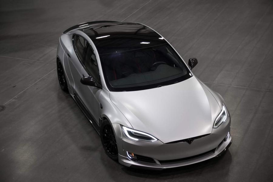  Tesla Model S P100D by Unplugged Performance 2018 года  (фото 3 из 20)